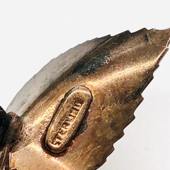 Antique Sterling Amethyst Flower Brooch - Picture 3 of 7